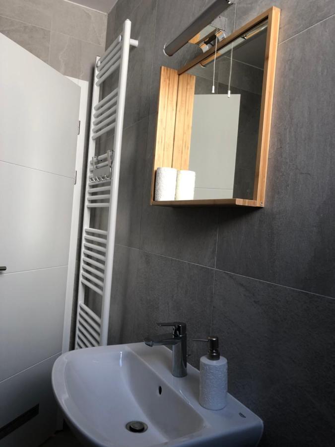 Eurorail Logistics Apartment Zagreb Extérieur photo